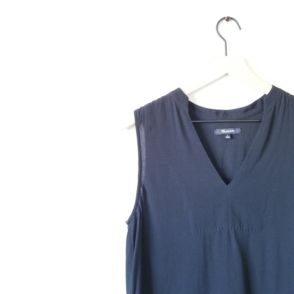Madewell Black Tank - Picture 2 of 5